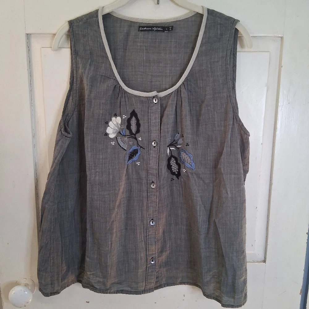 Gudrun Sjoden Gray Sleeveless Organic Cotton Top with Floral Embroidery - Picture 1 of 11